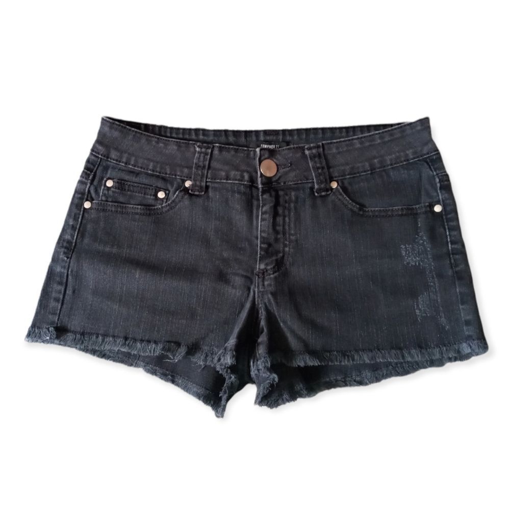 ❤️SALE! PRICE FINAL!❤️ FOREVER 21 BLACK JEAN SHORTS SIZE 29